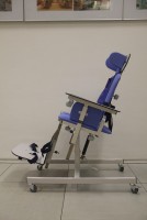 Учебное место учащегося с нарушением ОДА (р. гр. 1,15-1,6 м, столешница из фанеры) - fgospostavki.ru - Челябинск