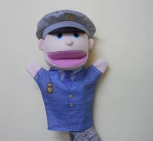 Кукла "Веселый рассказчик" Полицейский - fgospostavki.ru - Челябинск